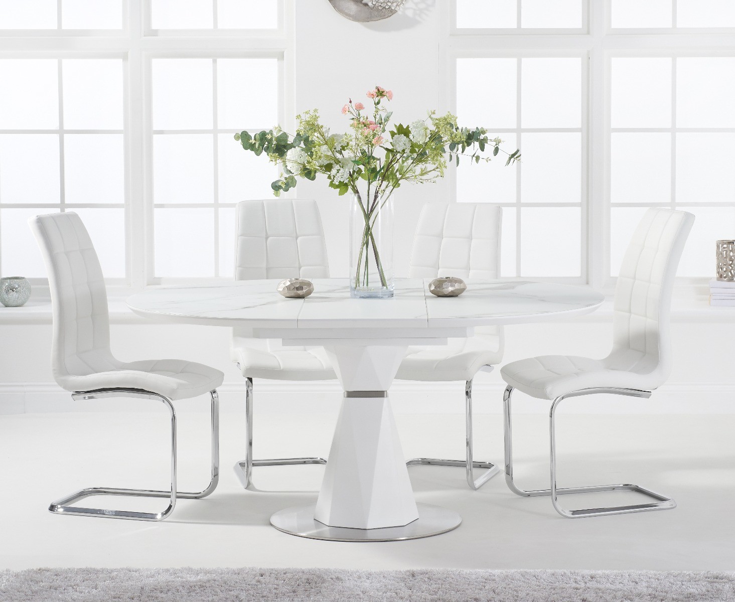 Jackson 120cm Round White Extending Dining Table With 4 Grey Vigo Chairs