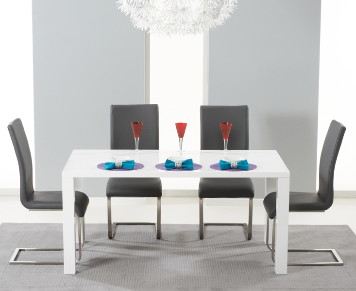 Atlanta 120cm White High Gloss Dining Table With 4 Black Malaga Chairs