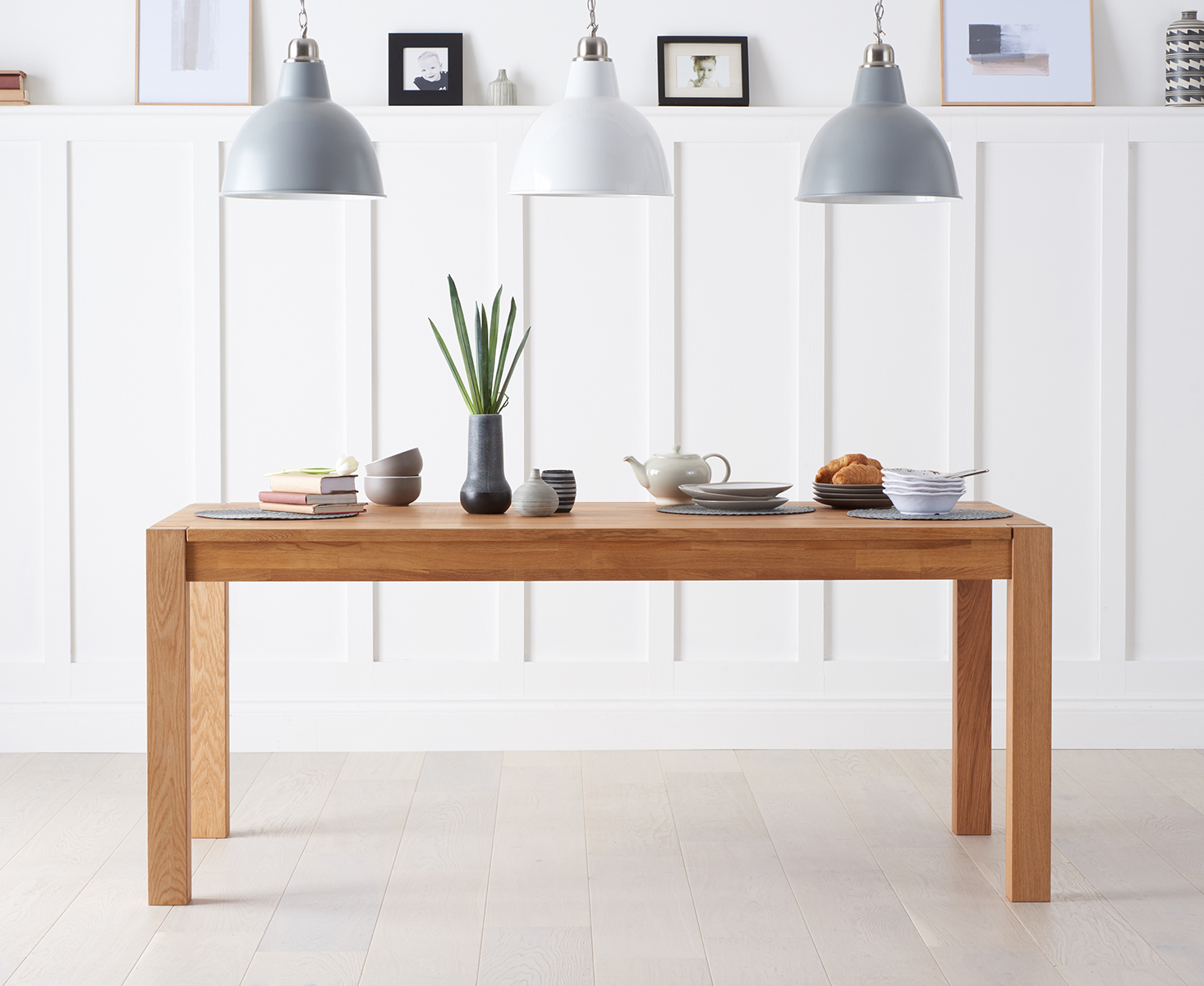 Product photograph of Verona 180cm Oak Dining Table from Oak Furniture Superstore