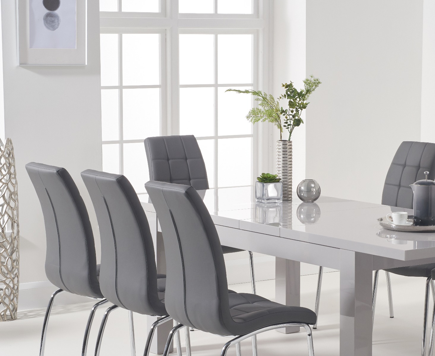Photo 1 of Atlanta light grey gloss 160-220cm extending dining table with 6 black enzo chairs