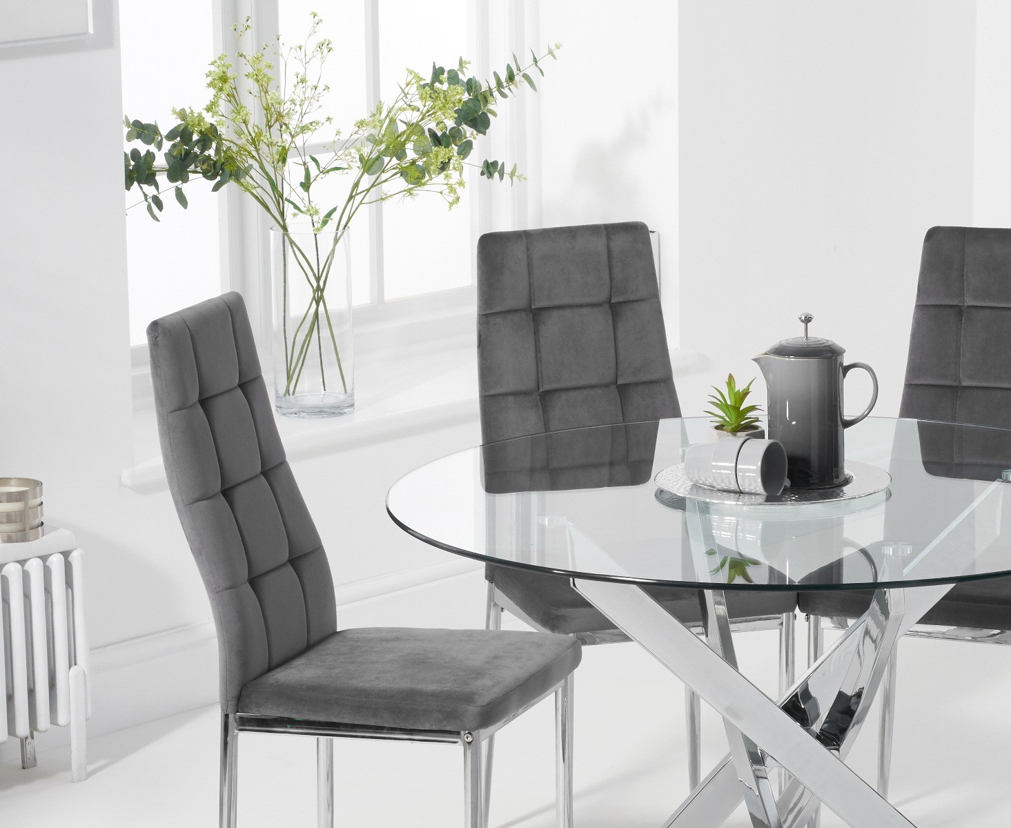 Photo 1 of Denver 110cm glass dining table with 6 grey angelo chairs