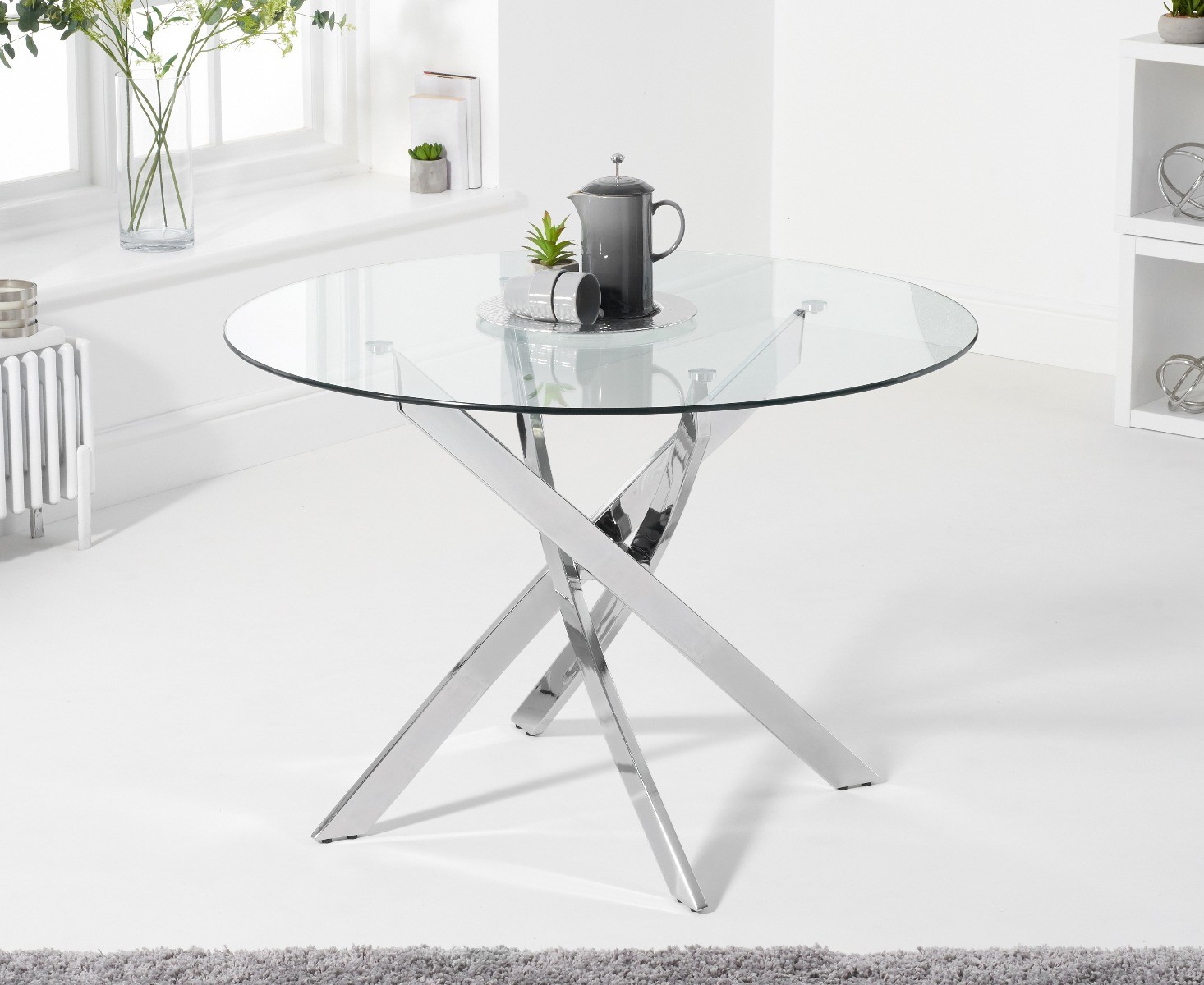 Photo 2 of Denver 110cm glass dining table with 4 grey vigo velvet chairs