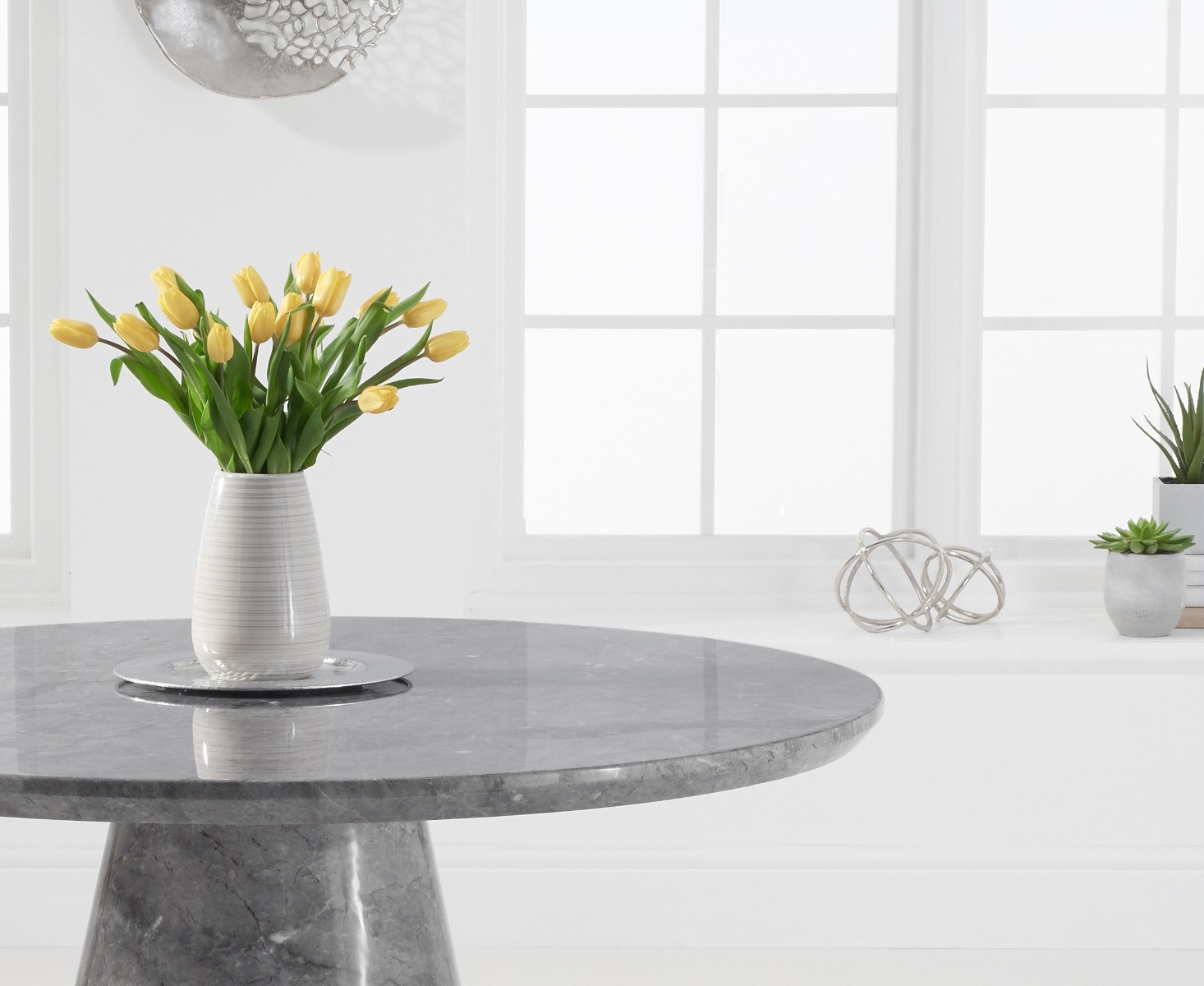 Photo 2 of Ravello 130cm round grey marble dining table