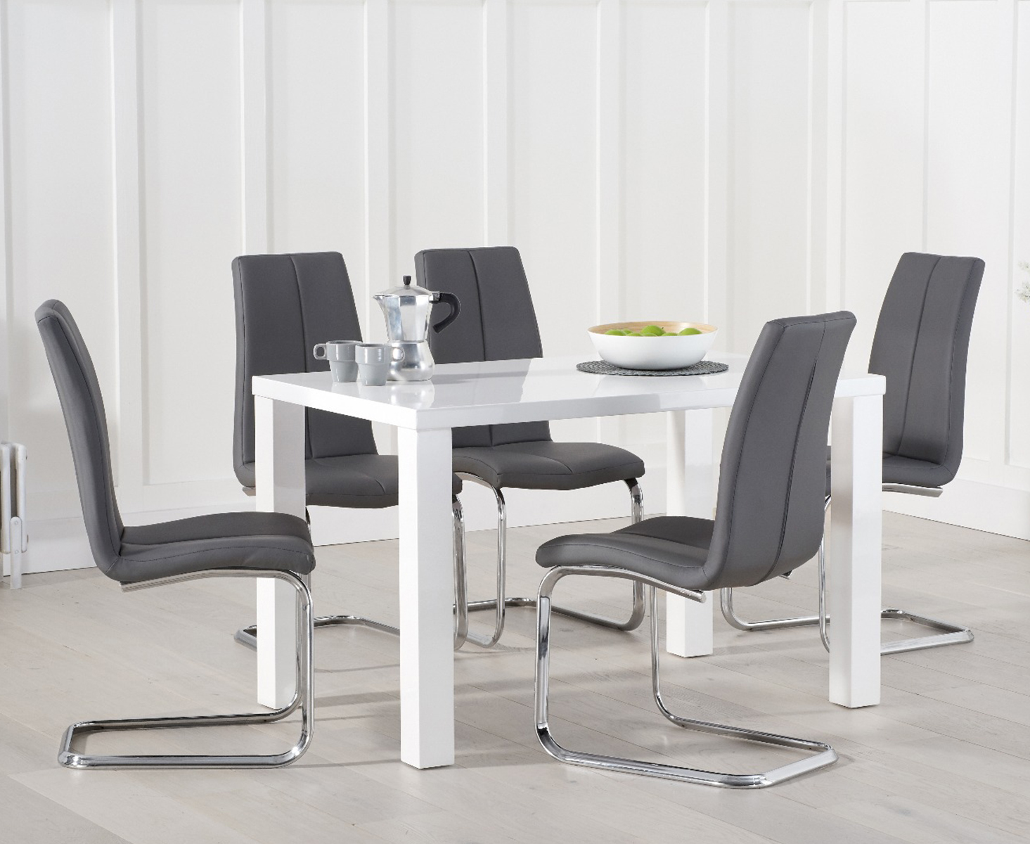 Atlanta 120cm White High Gloss Dining Table With 4 Grey Tarin Chairs