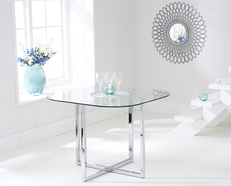 Photo 1 of Algarve clear glass dining table