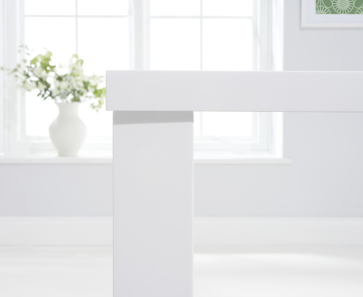Photo 2 of Atlanta 200cm white high gloss dining table