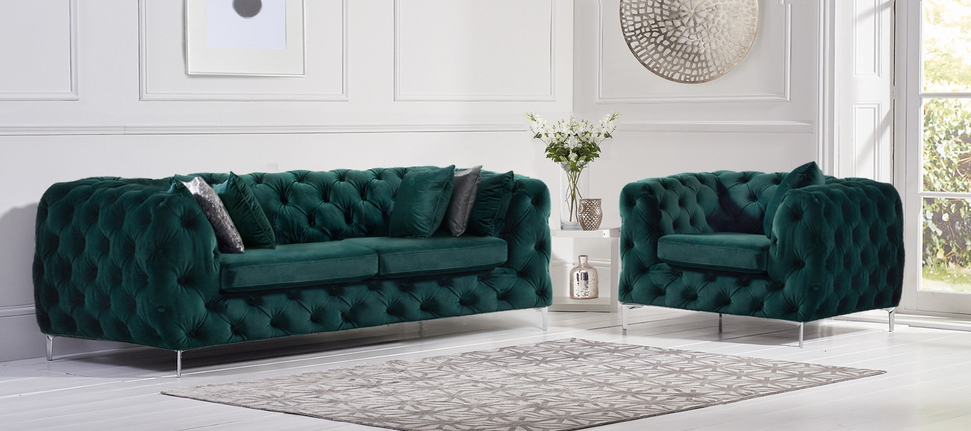 Photo 2 of Alara green velvet armchair
