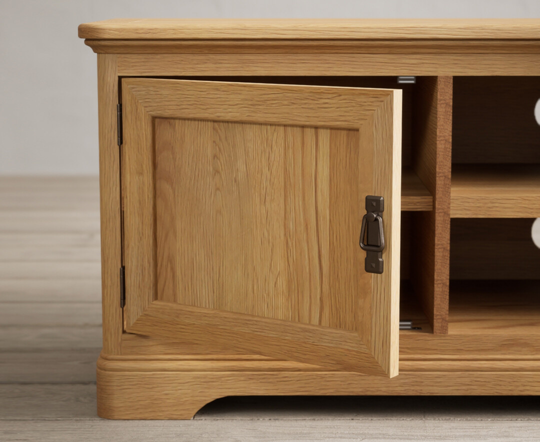 Photo 2 of Bridstow solid oak small tv cabinet