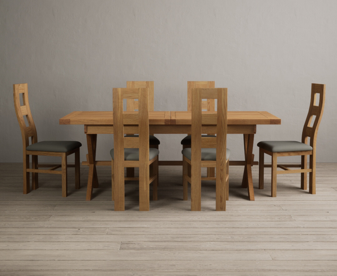 Extending Buckley 200cm Solid Oak Dining Table With 8 Black Natural Solid Oak Chairs