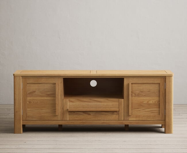 Eclipse Solid Oak Super Wide Tv Cabinet