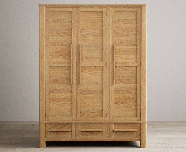 Product photograph of Eclipse Solid Oak Triple Wardrobe from Oak Furniture Superstore