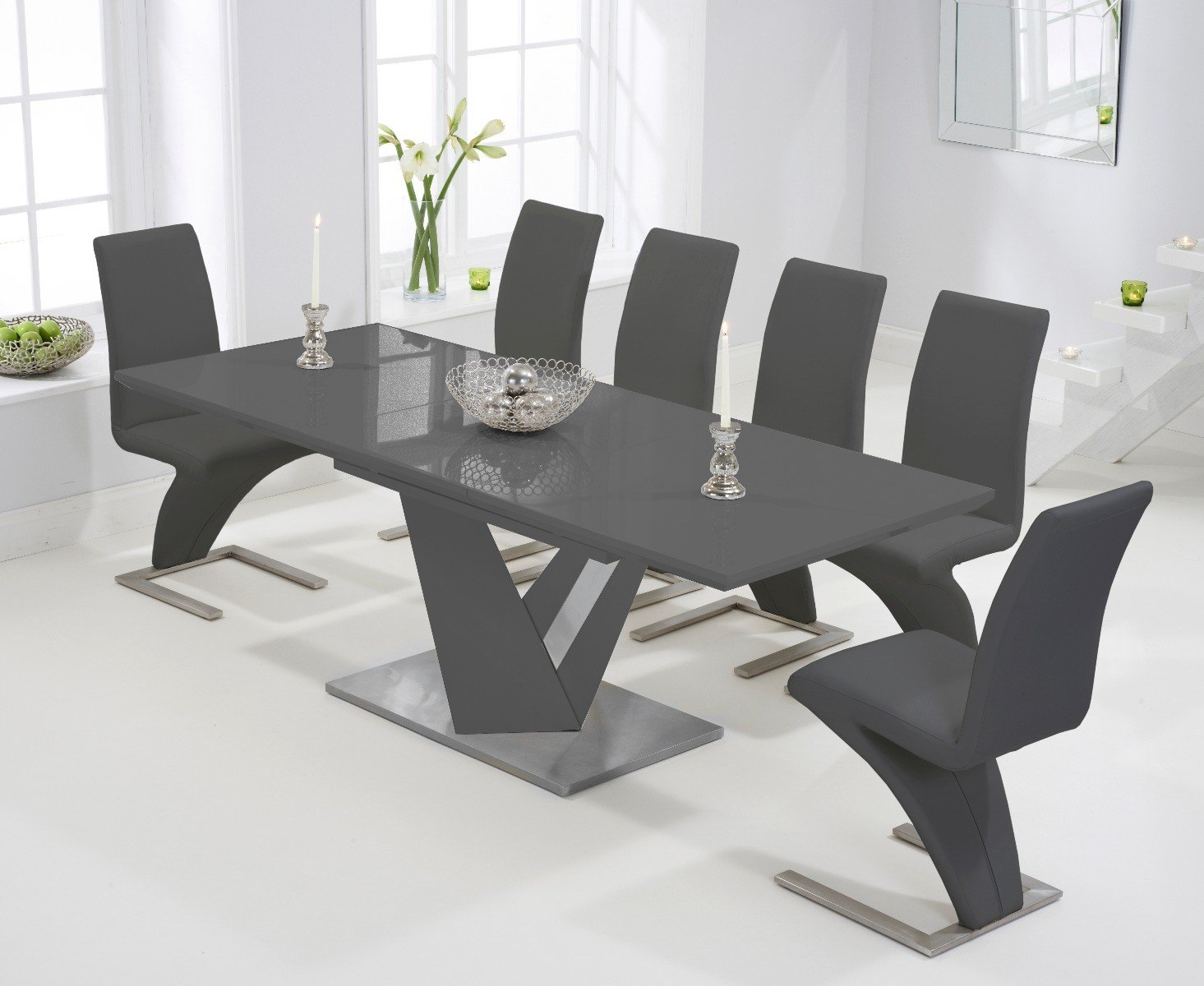 Harmony 160cm Extending Dark Grey High Gloss Dining Table With Hampstead Z Chairs
