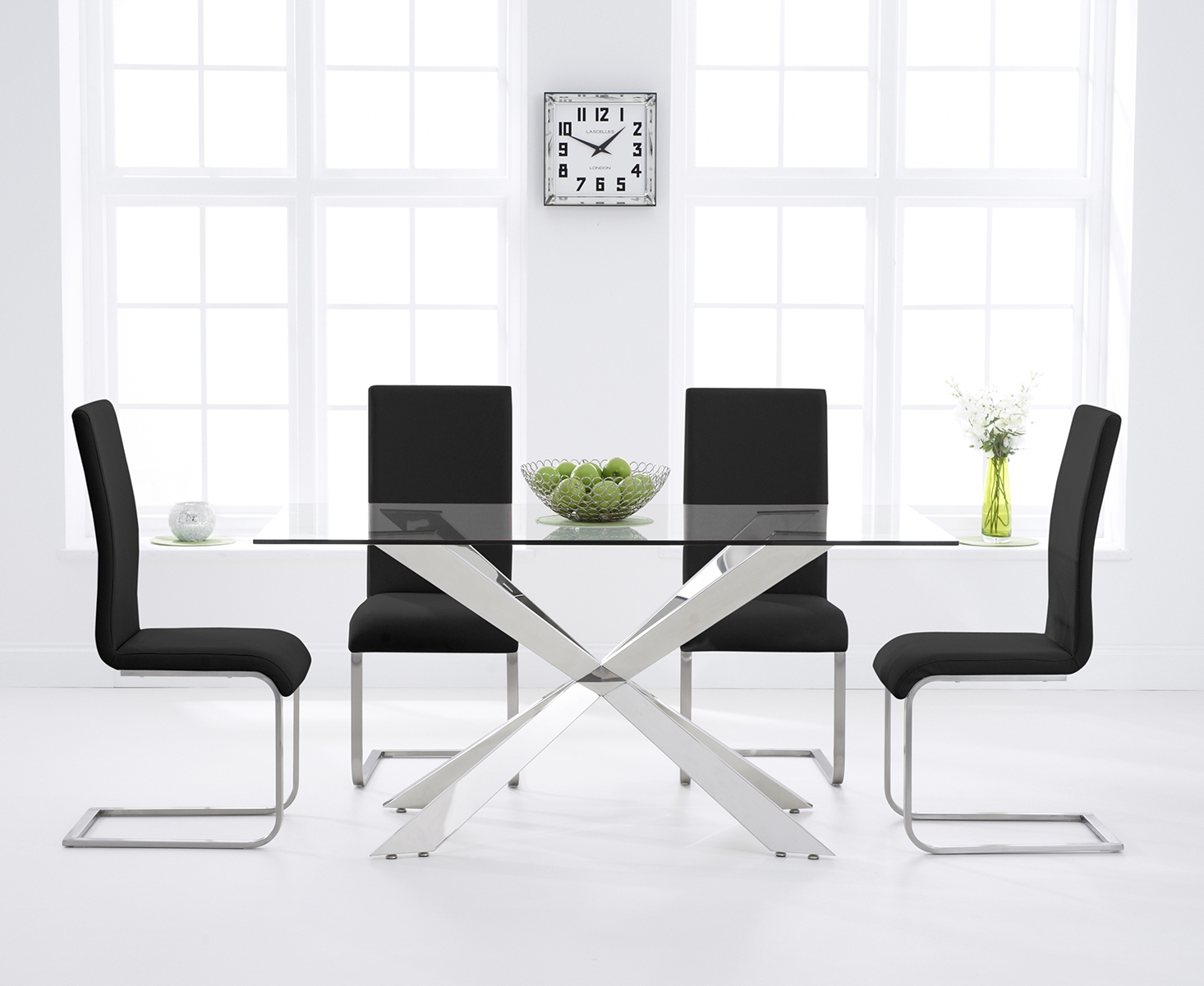 Photo 1 of Juniper 160cm glass dining table with 4 black austin chairs