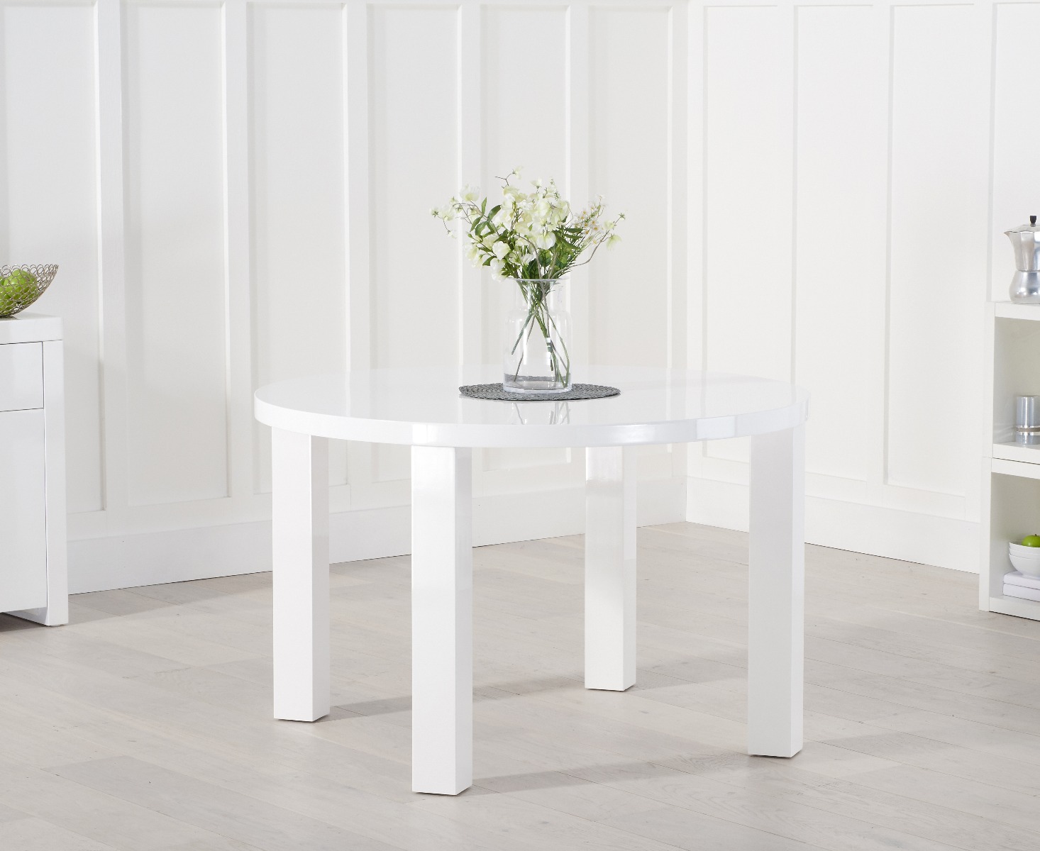 Photo 4 of Atlanta 120cm white high gloss round dining table with 4 grey gianni chairs