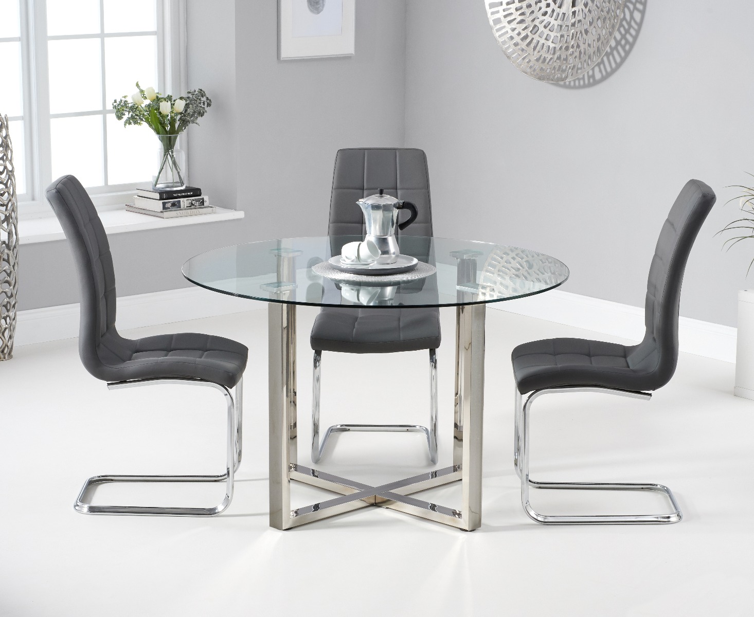 Vaso 120cm Round Glass Dining Table With 4 Grey Vigo Chairs