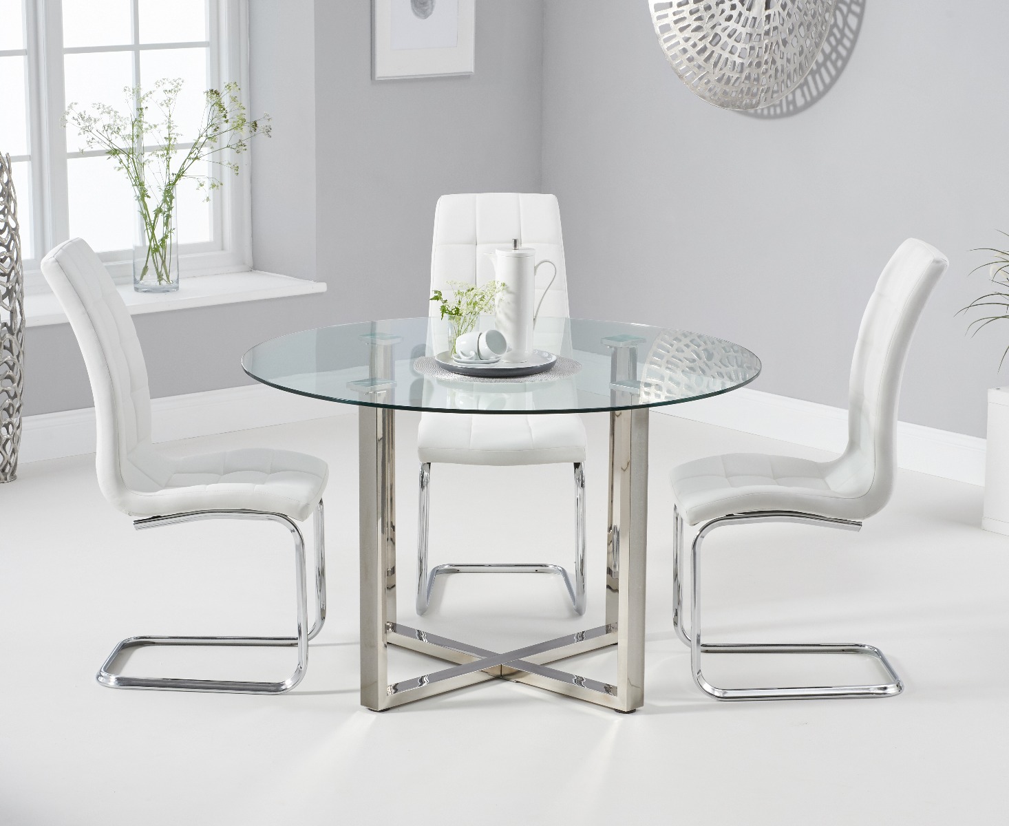 Photo 1 of Vaso 120cm round glass dining table with 4 grey vigo dining chairs