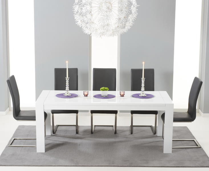 Extending Baltimore 200cm White High Gloss Dining Table With 4 White Austin Chairs
