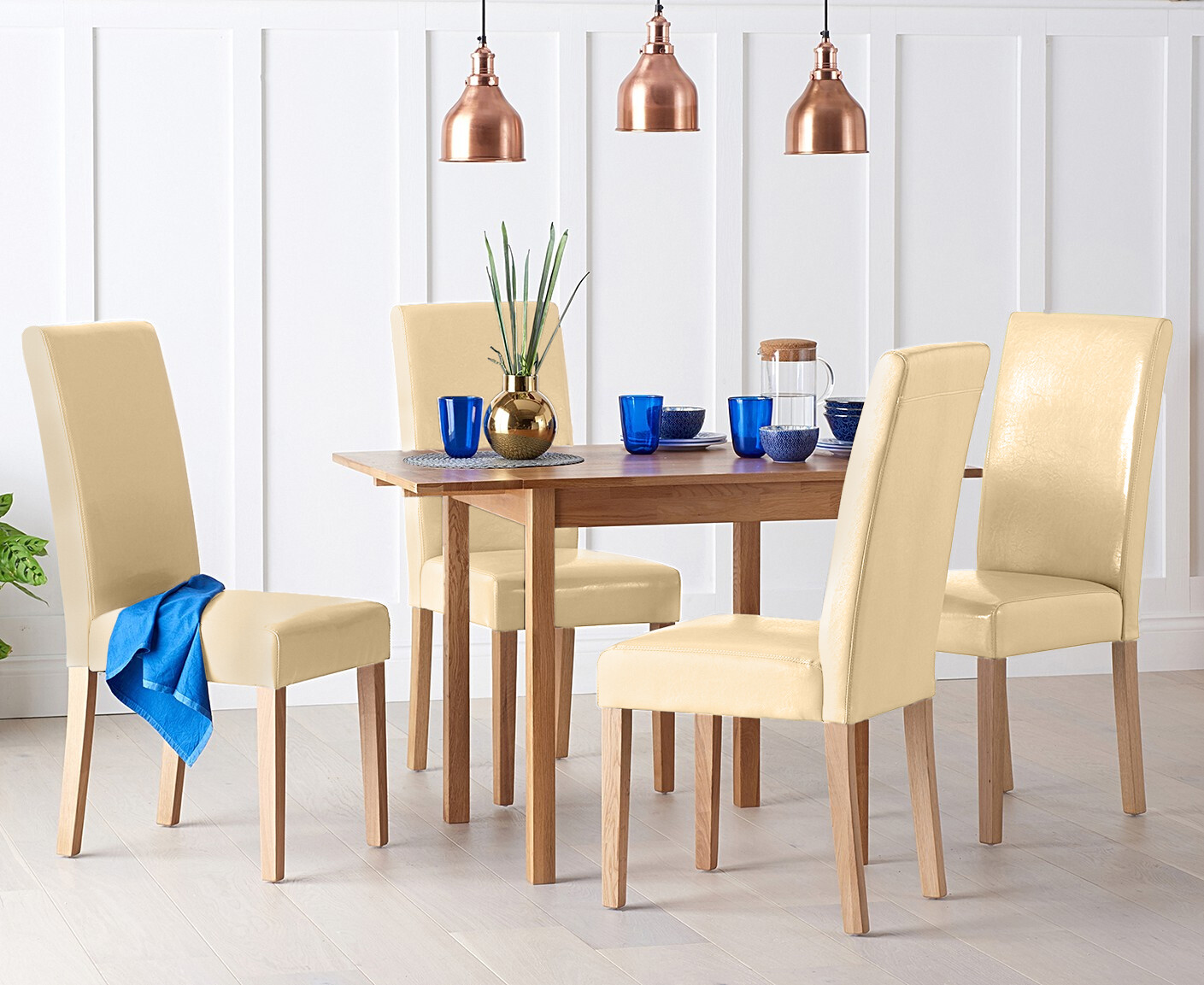Extending York 70cm Solid Oak Dining Table With 4 Cream Olivia Chairs